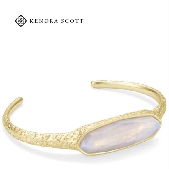 ❗️Kendra Scott❗️Layla Cuff Bracelet With 🌟Gold and 🌝Opalescent Stone 🤍 - Picture 1 of 3